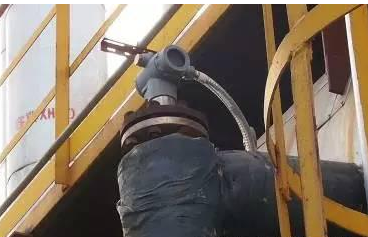 1485051922129059522.png blob.png